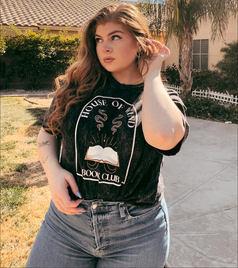 Sarah J. Maas