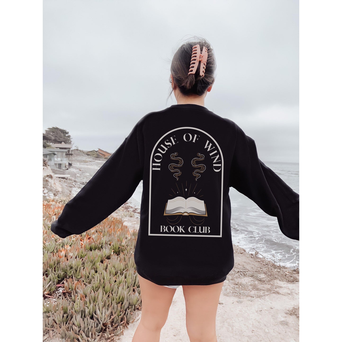 House of Wind Book Club XL Crewneck